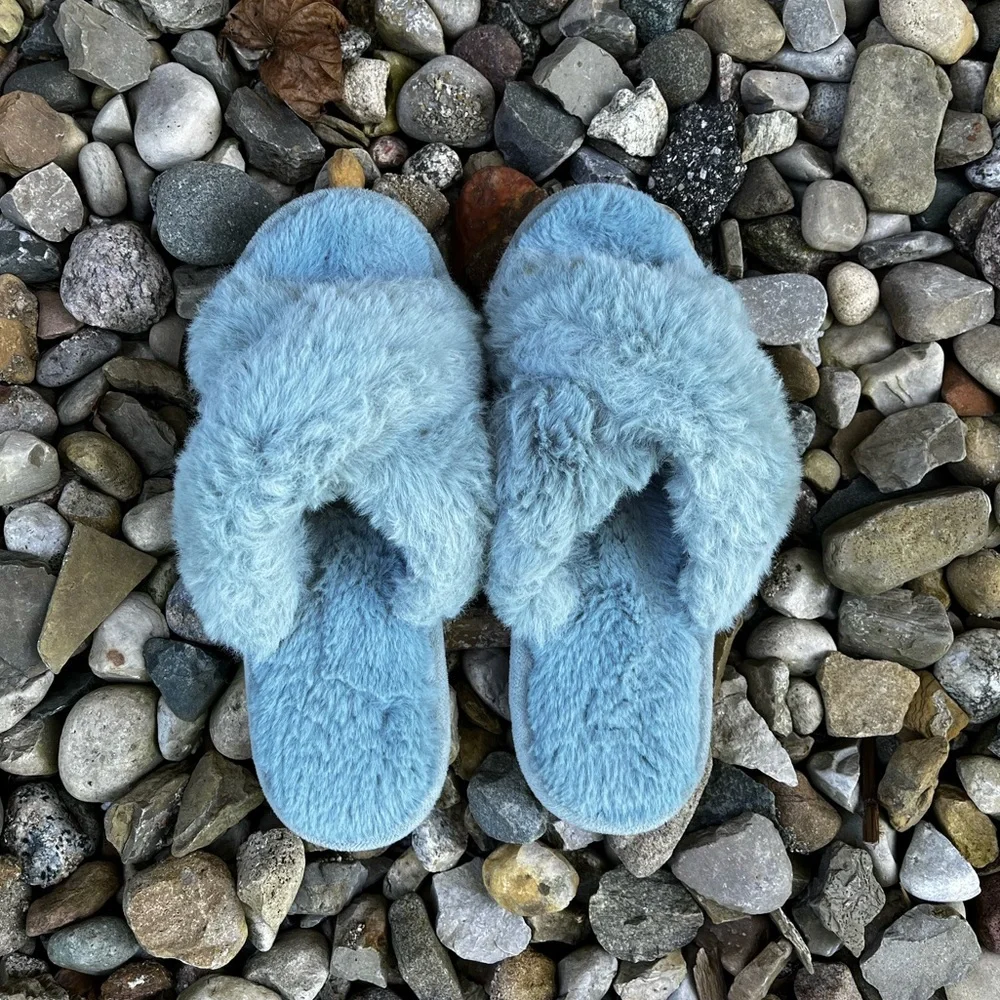 Mint Green Fluffy Plush Slide Slippers / Scuffs - Picture 3 of 4